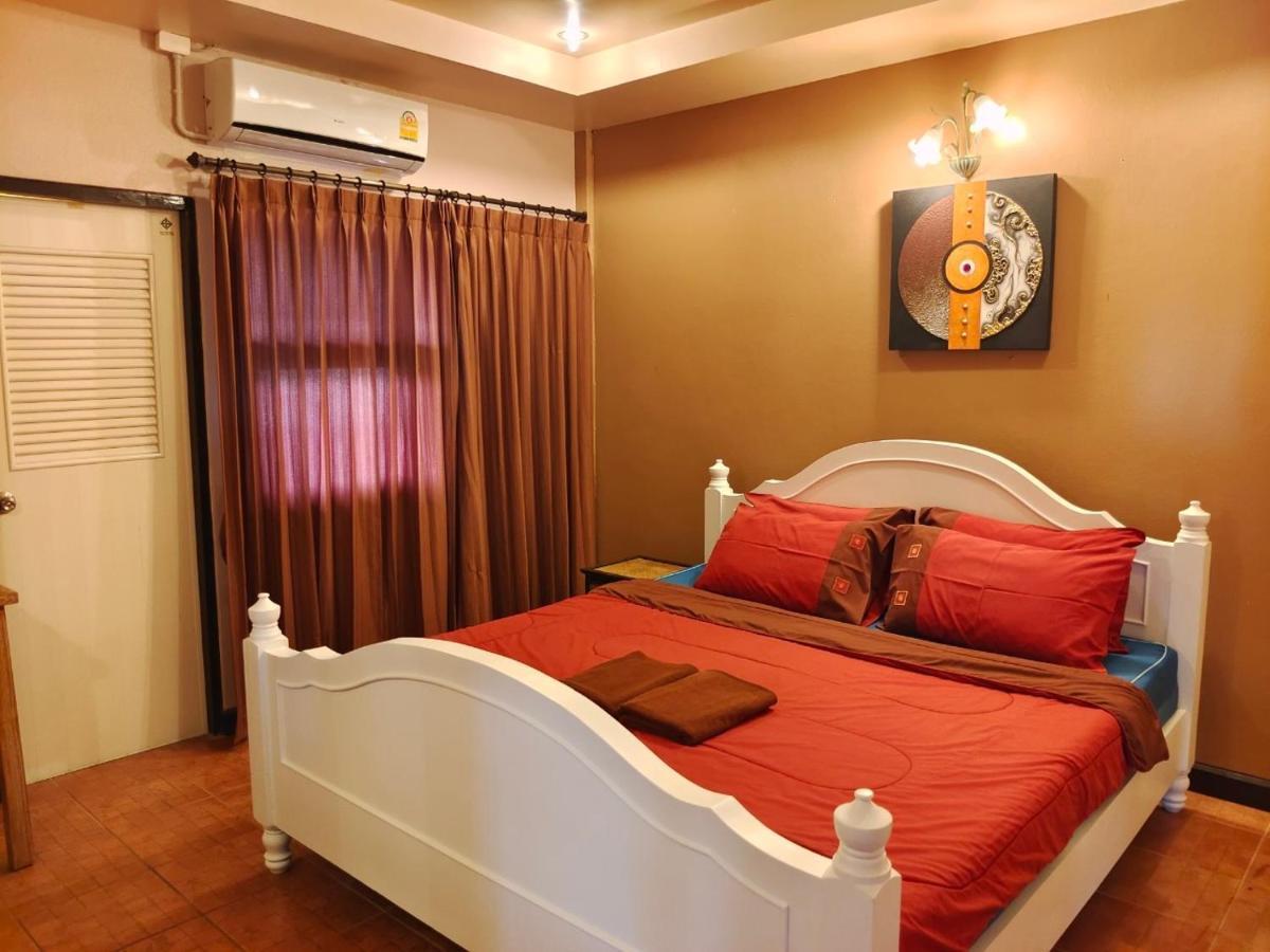 Wualai Boutique By Lanna Oriental Hotel Chiang Mai Bagian luar foto