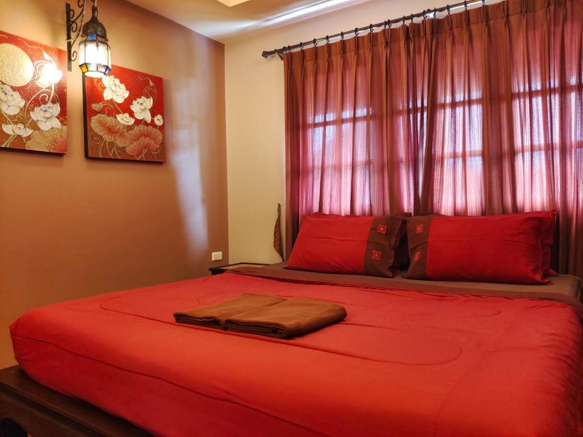 Wualai Boutique By Lanna Oriental Hotel Chiang Mai Bagian luar foto