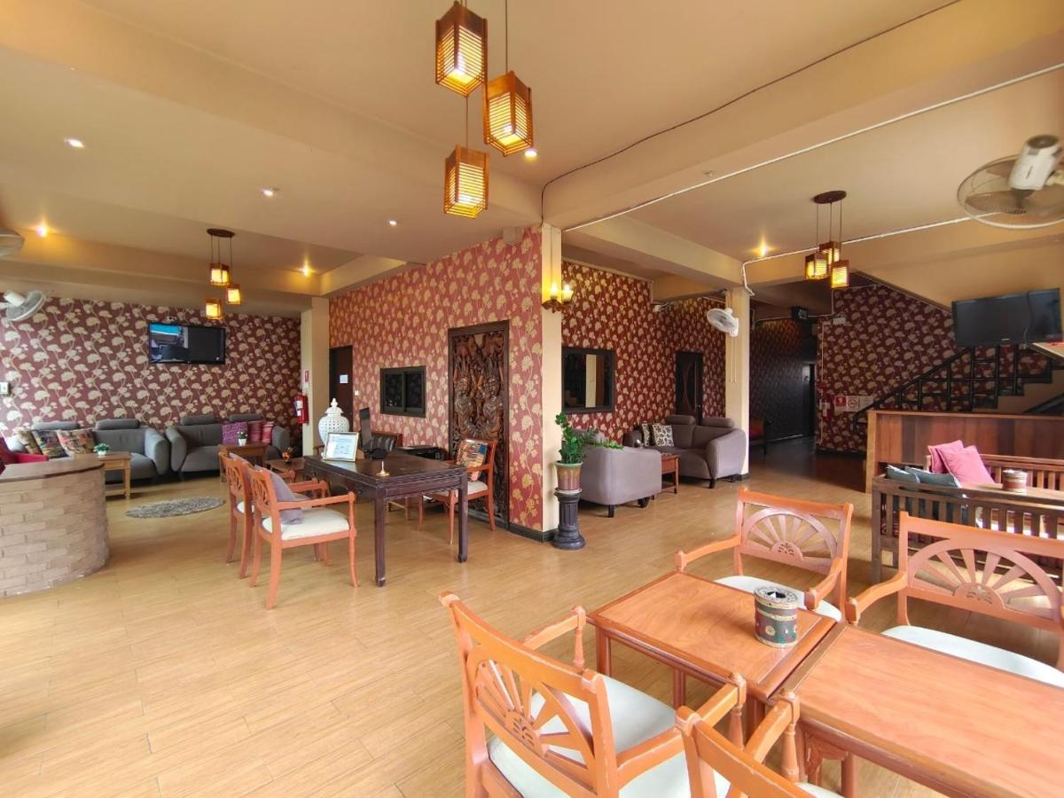 Wualai Boutique By Lanna Oriental Hotel Chiang Mai Bagian luar foto